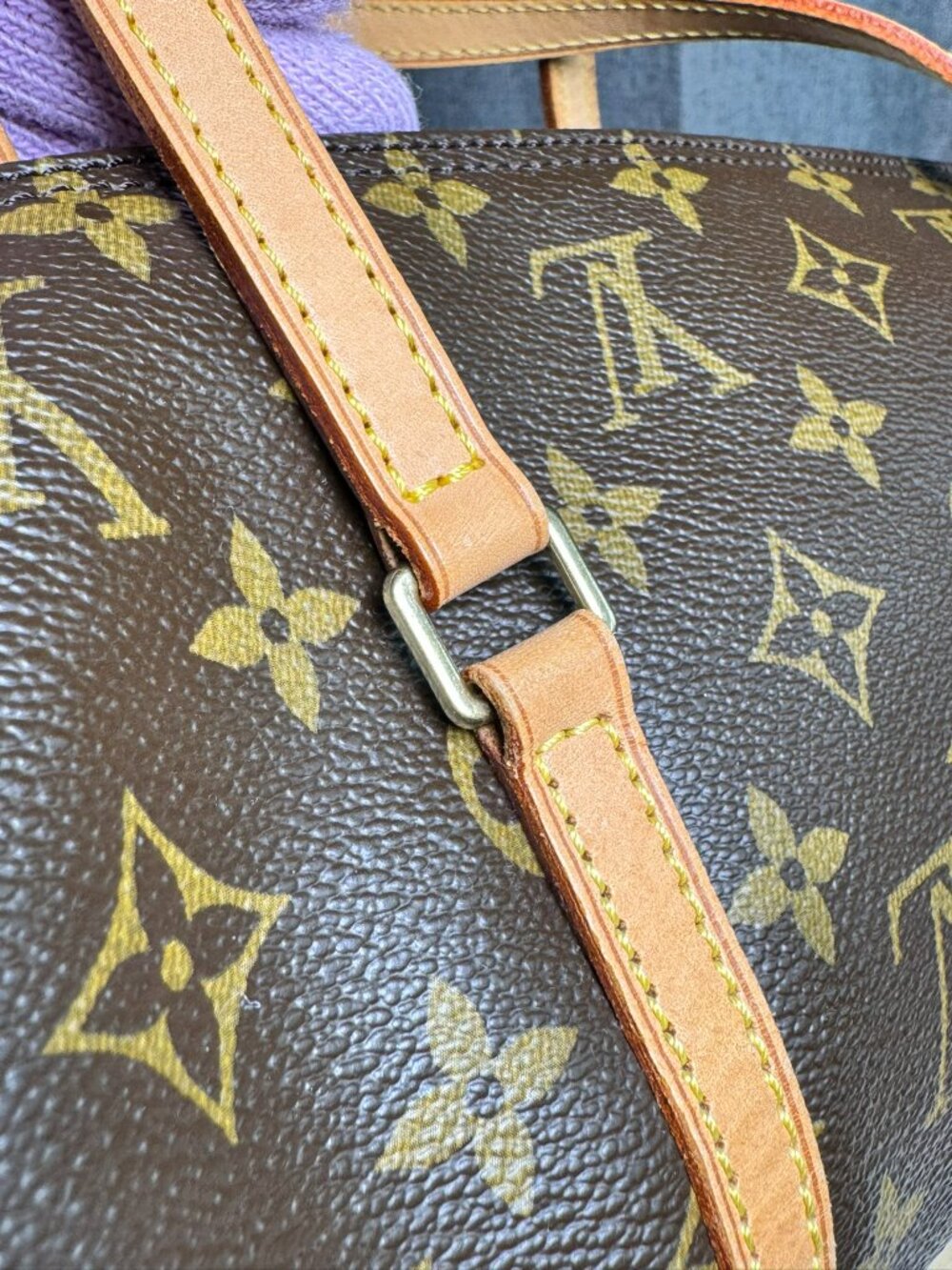 LOUIS VUITTON Authentic Papillon 30 in Monogram canvas For Mommy and daughter - Picture 2 of 16